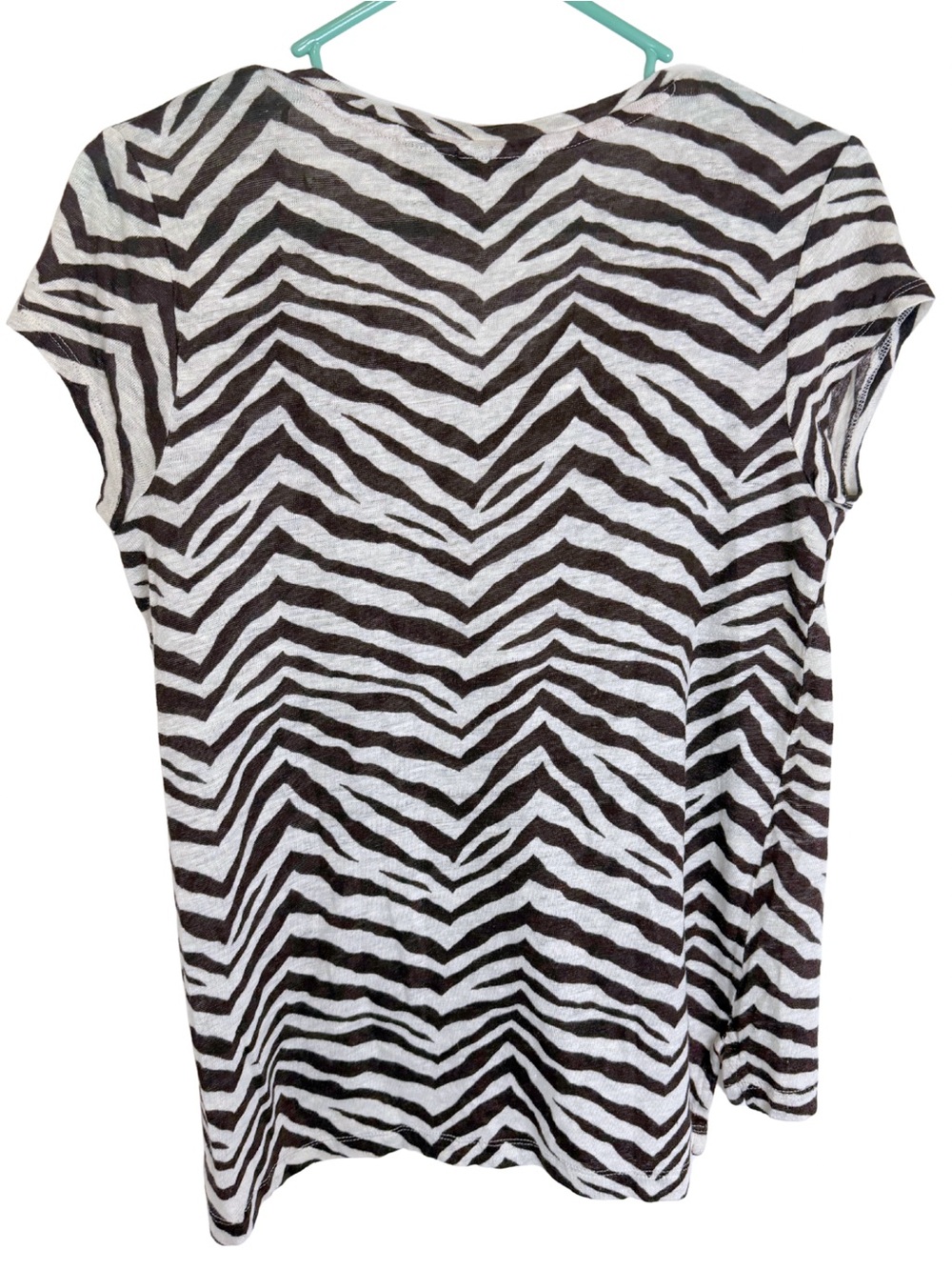 Tahari 100% Linen Brown and Off-White Zebra Print V-Neck Short Sleeve Top - Picture 2 of 6